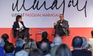 Diàleg amb l'historiador Orlando Figes a la conferència anual de la Fundació Catalunya Europa