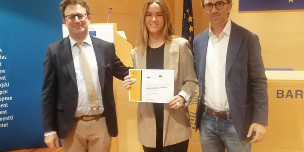 Presentation of the Young Europe Award for the best high school research papers