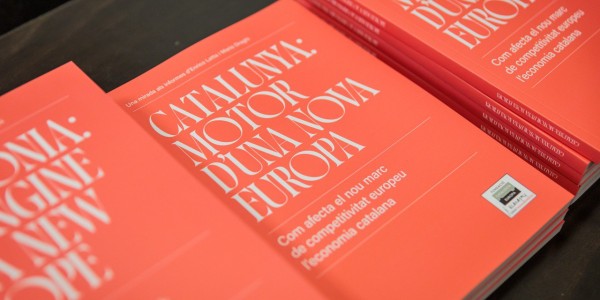 'Com més democràtica, plural i social és una societat, més fàcil és prendre decisions econòmiques complexes'
