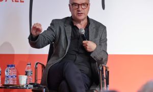 Diàleg amb l'historiador Orlando Figes a la conferència anual de la Fundació Catalunya Europa